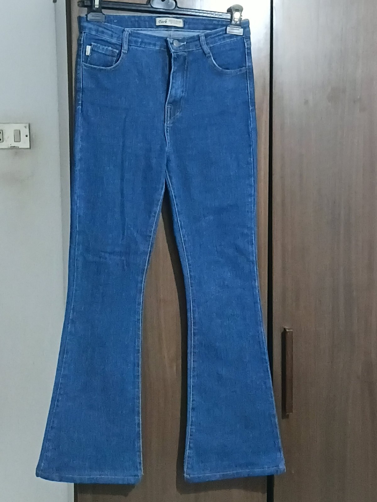 Pantalon patdelphen jean neuf ylabes 36 et 38