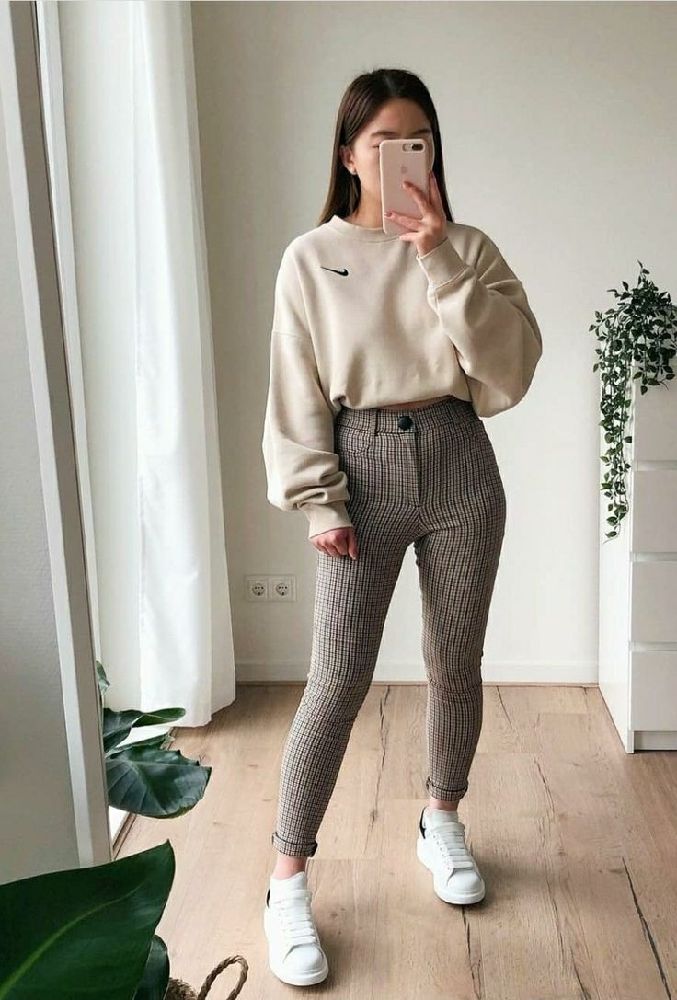 Pantalon zara carreau vert noir et blanc 