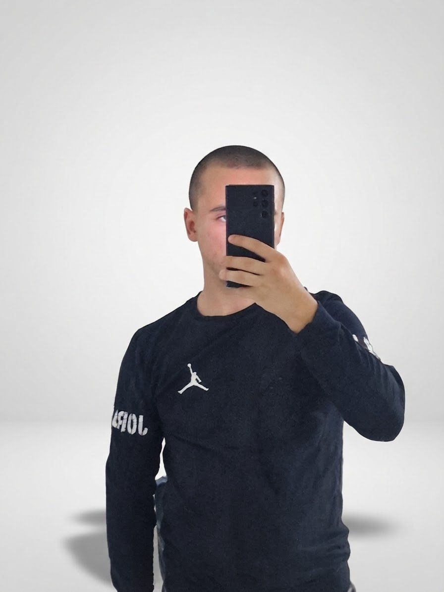 Pull noir jordan