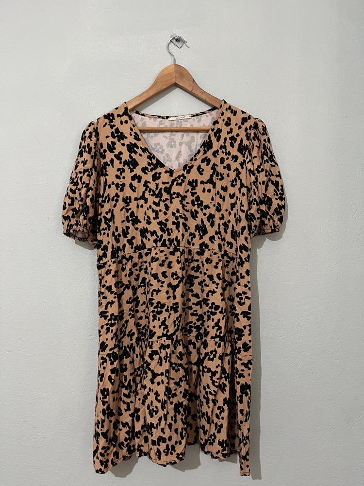 Robe tigre mi-longue