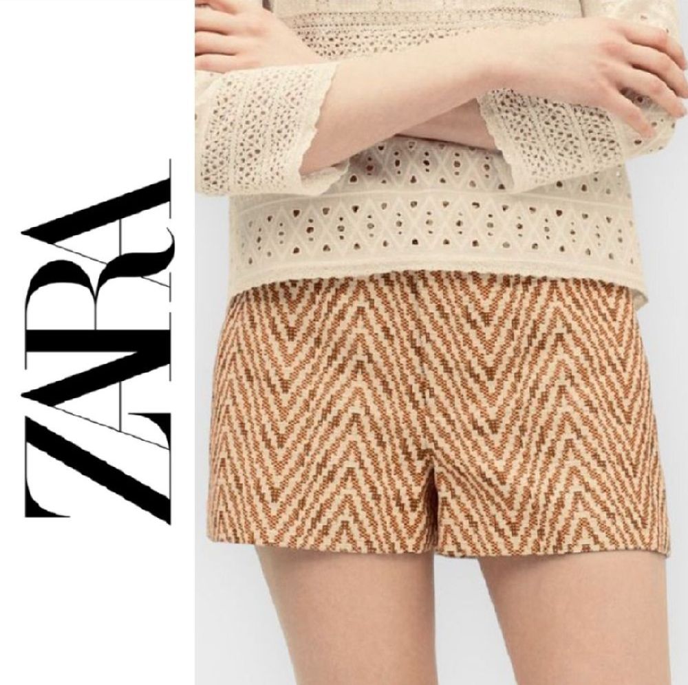 Short Zara