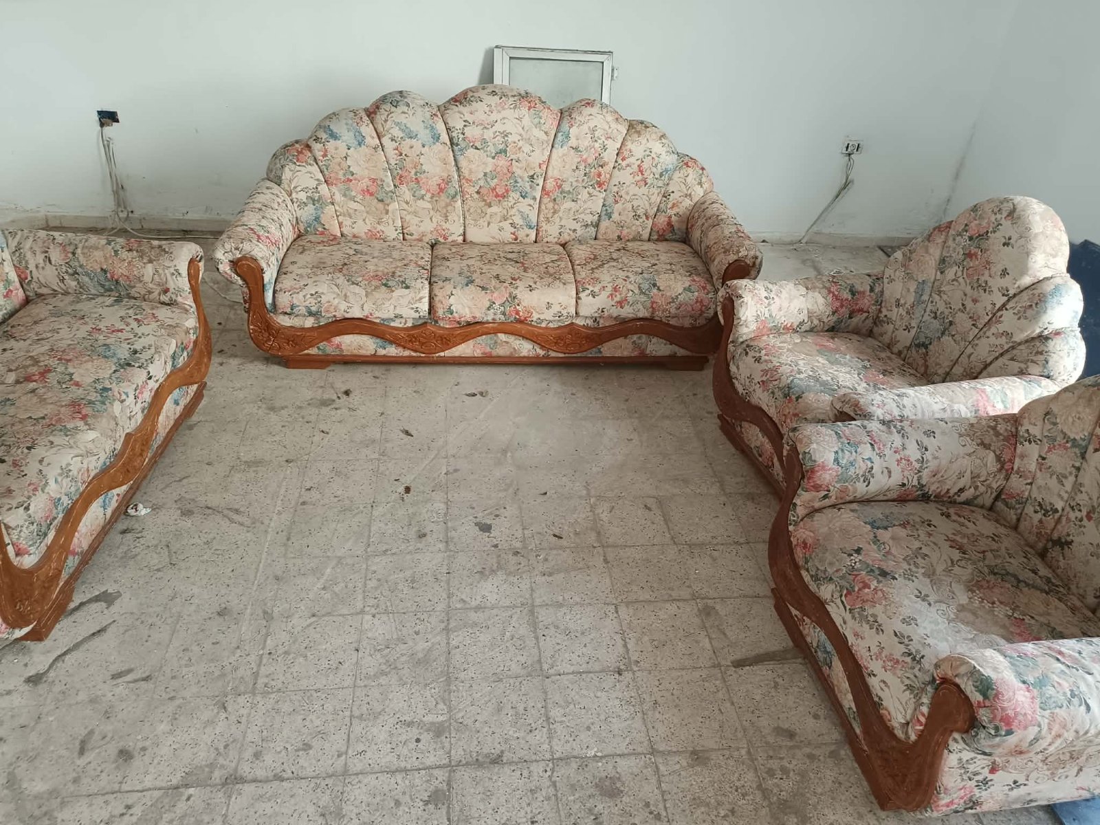 A vendre salon 7 places ndhifa 