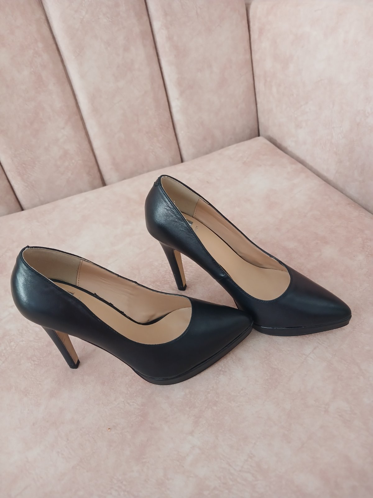 Escarpins noirs en vrai cuir 🖤✨️