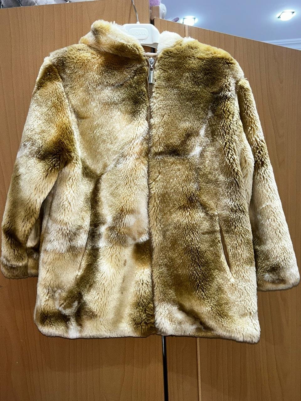 Veste courte en fausse fourrure ✨️ 