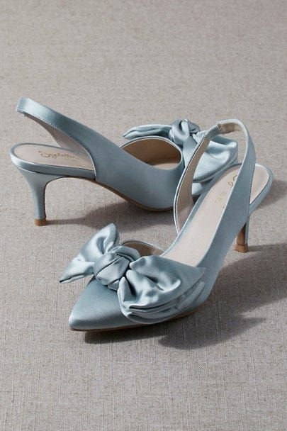 Light blue bow heels 