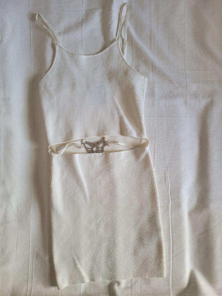 robe blanche bershka
