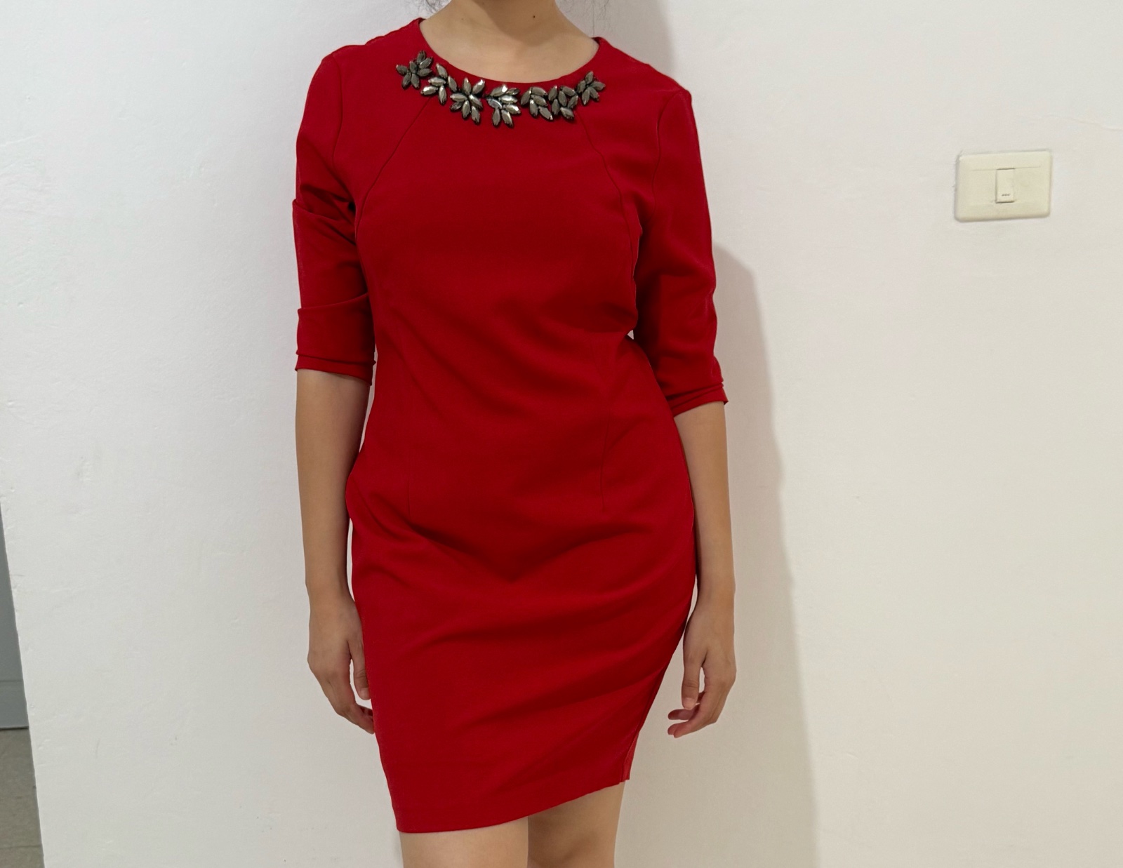 Robe rouge vif 