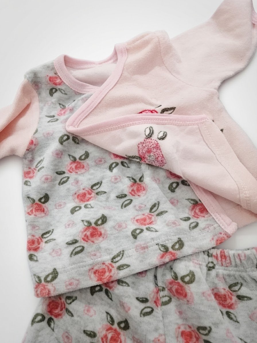 Ensemble en velours pour bébé fille 