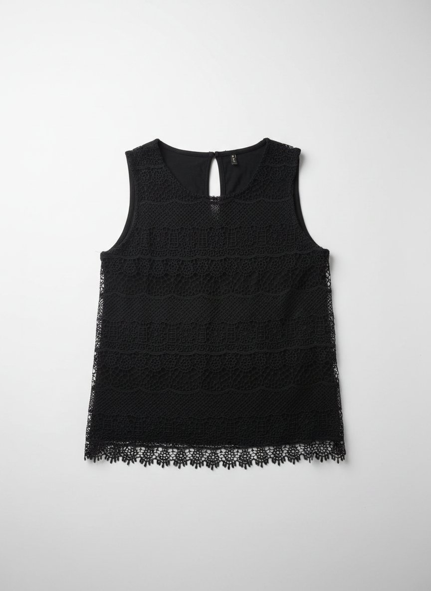 Top noir en dentelle stradivarius 