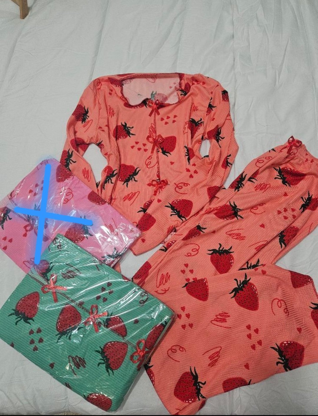Pyjama disponible en deux couleurs