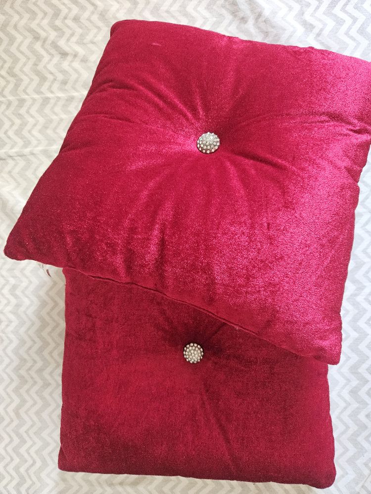 Un coussin decoratif