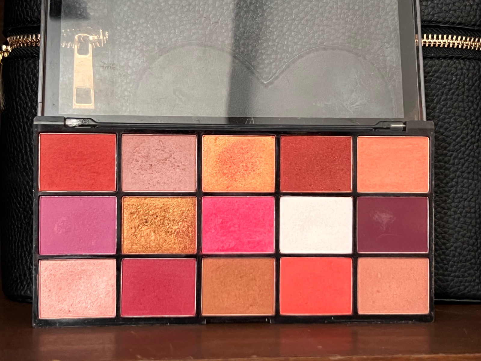 Palette revolution - reloaded red alert 