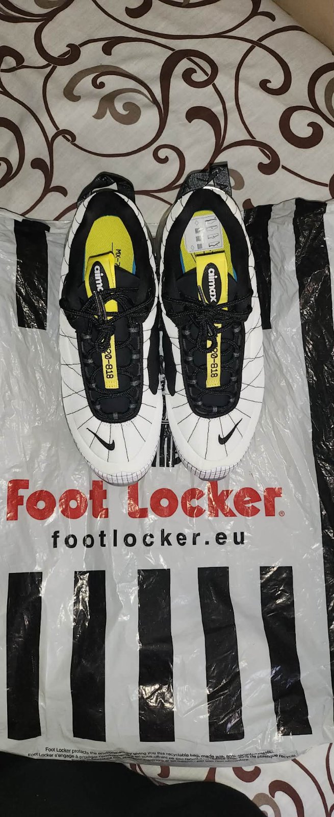 Chaussure nike airmax MX-720-818