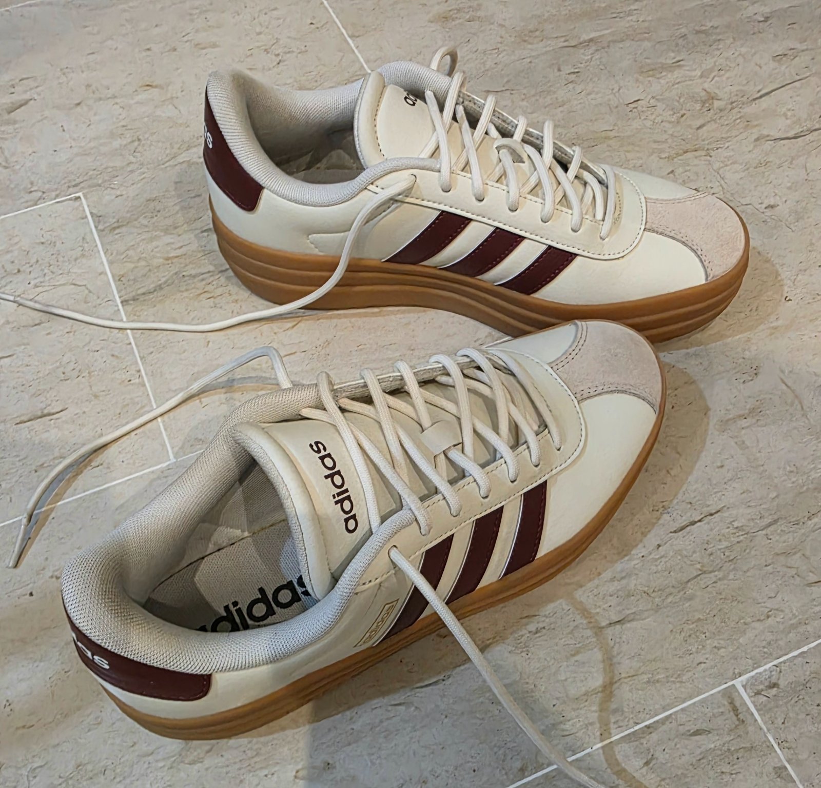 Adidas authentique porte 3 fois 