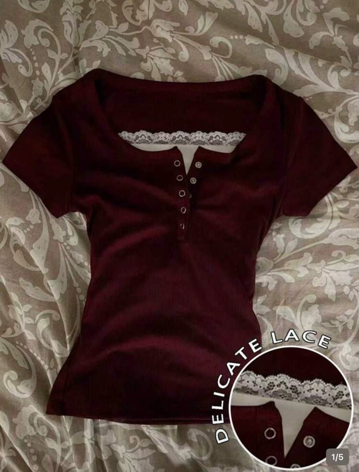 Burgundy t-shirt with lace