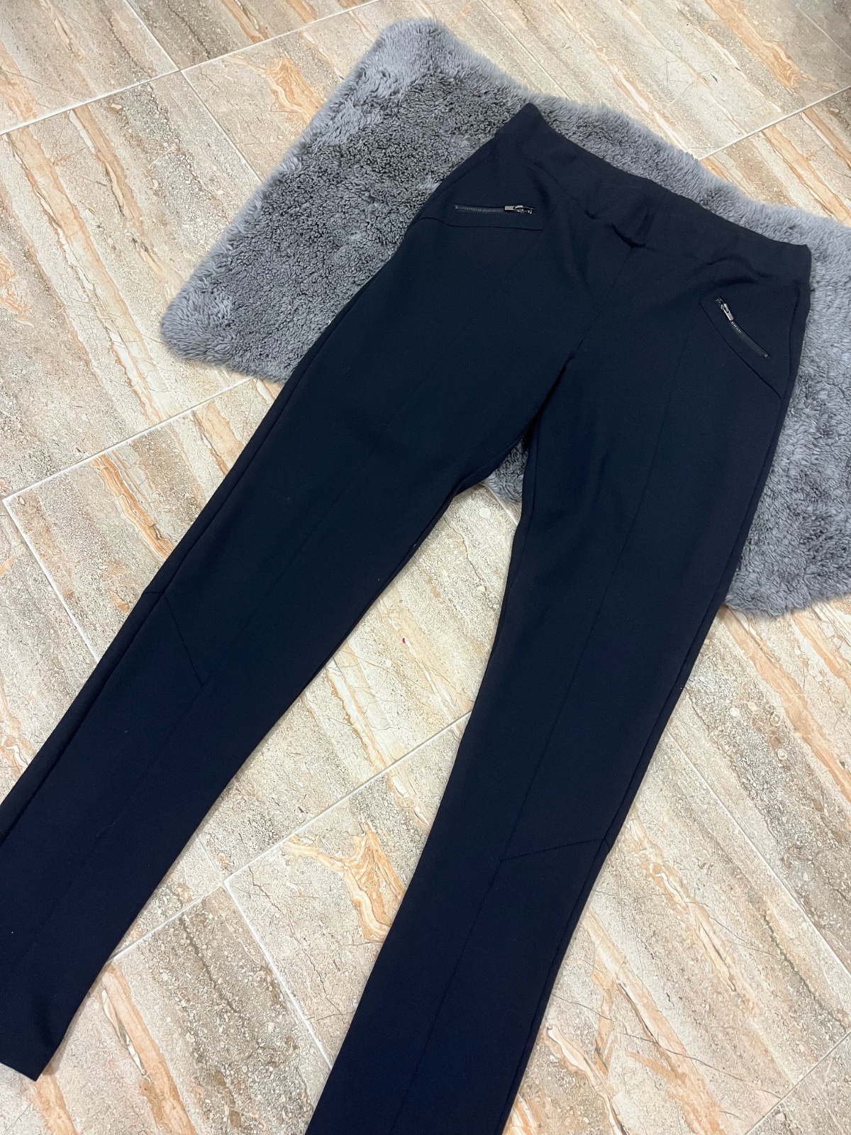 Legging H&A avec des  poches zippées 