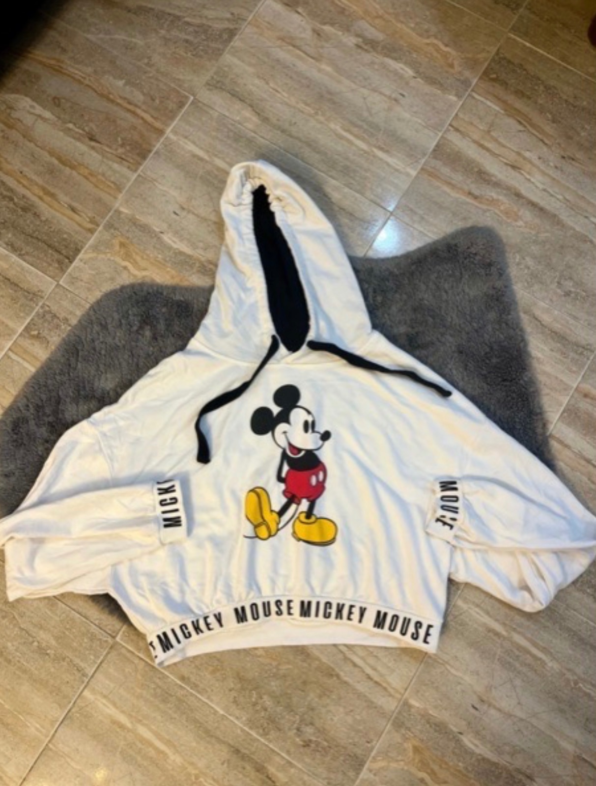 Sweat à capuche blanc Disney neuf