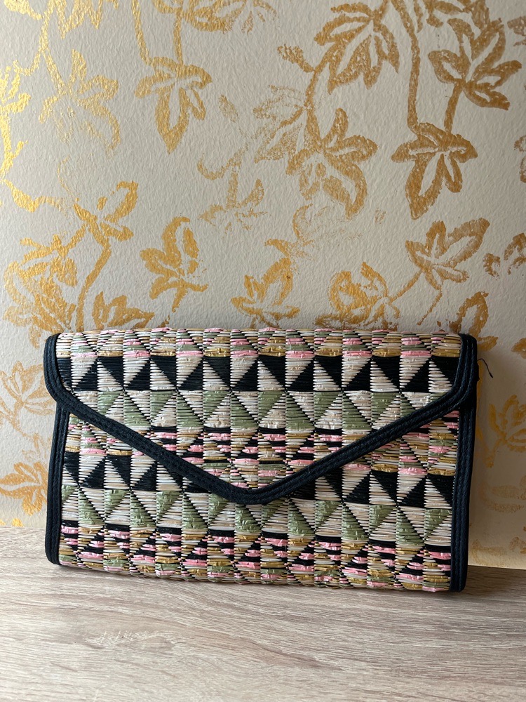 Pochette en paille