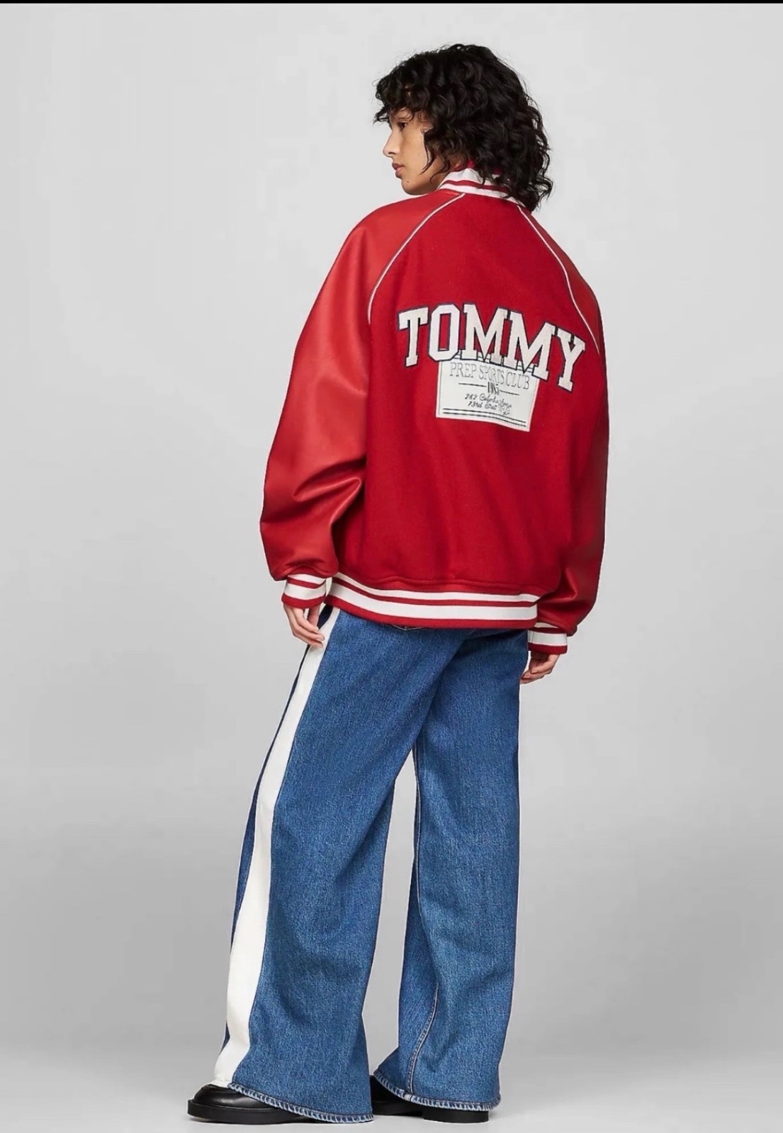 Veste universitaire décontractée Tommy Hilfiger de couleur rouge et blanc