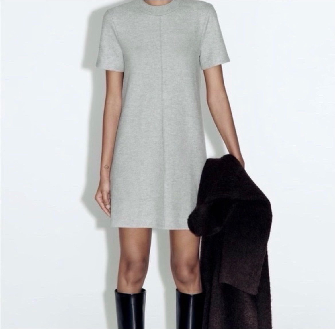 Mini-robe ZARA trapèze à manches courtes