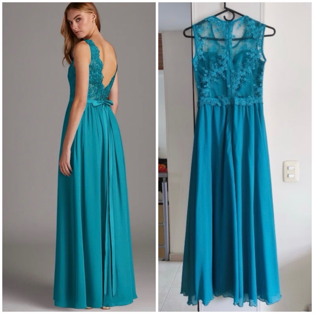 Robe soirée bleu canard avec détails en dentelle 