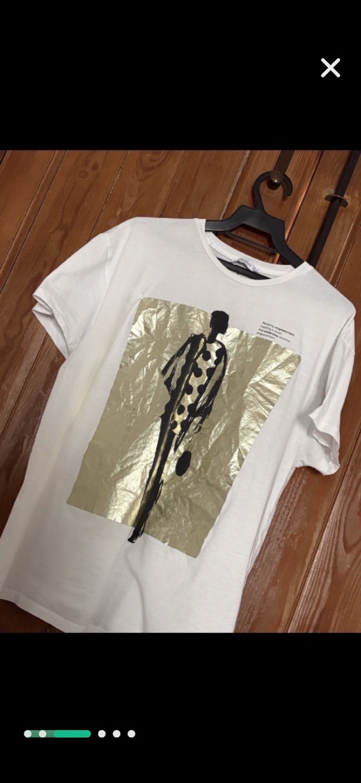 T-shirt blanc avec un motif graphique central représentant une silhouette stylisée style over ylabes M Let XL aussi