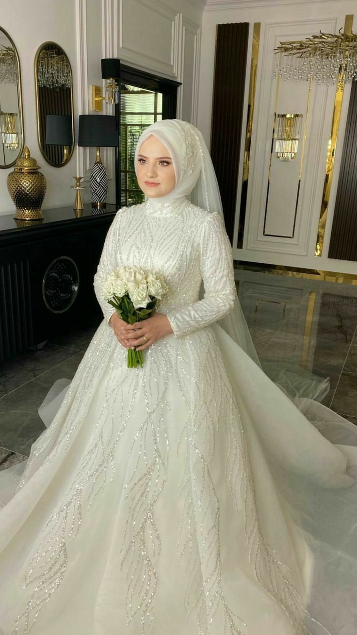 روبة عرس مشرية من امريكيا تلبس 38/40 👗