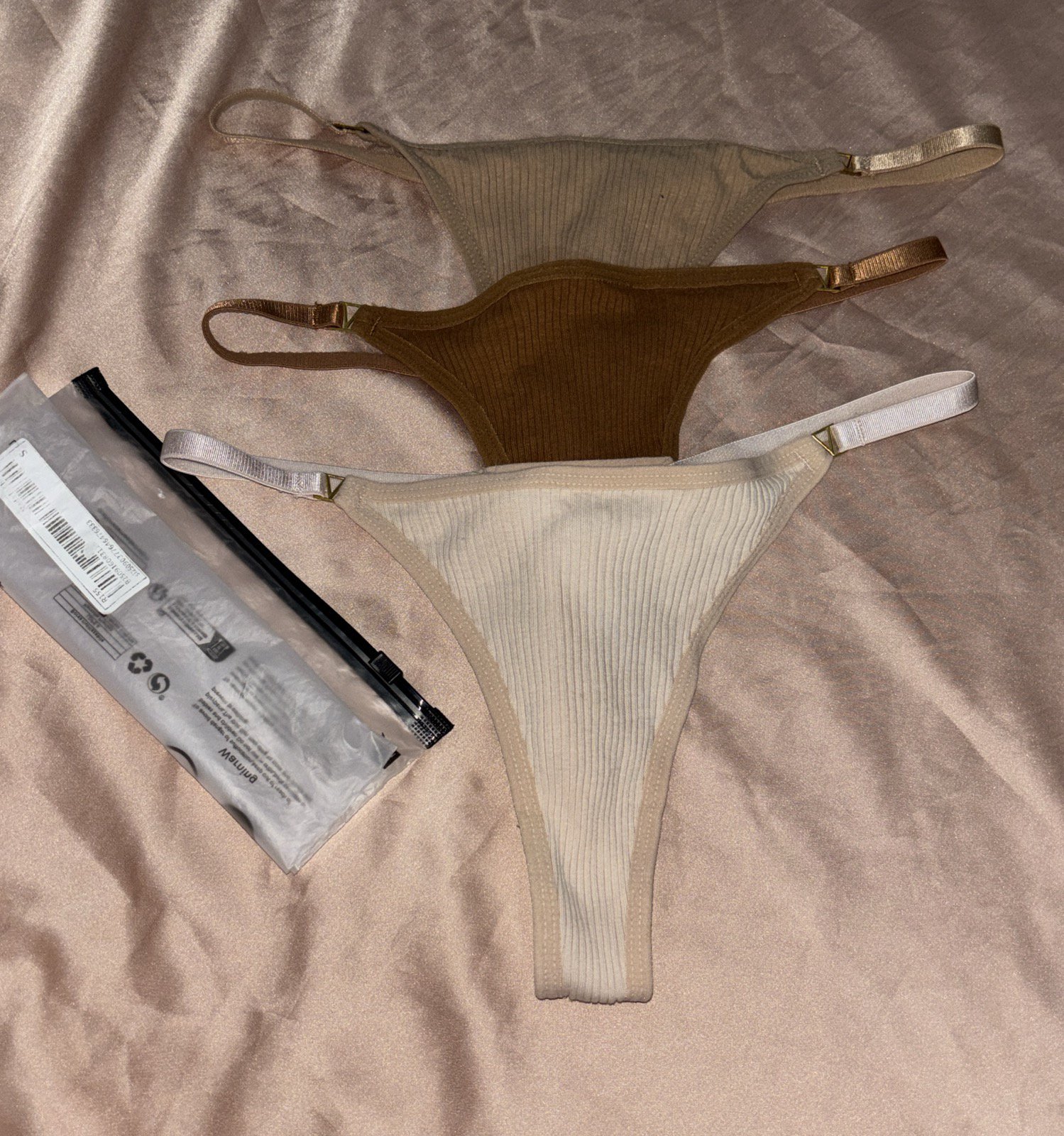 3 sting / underwear/ sleep