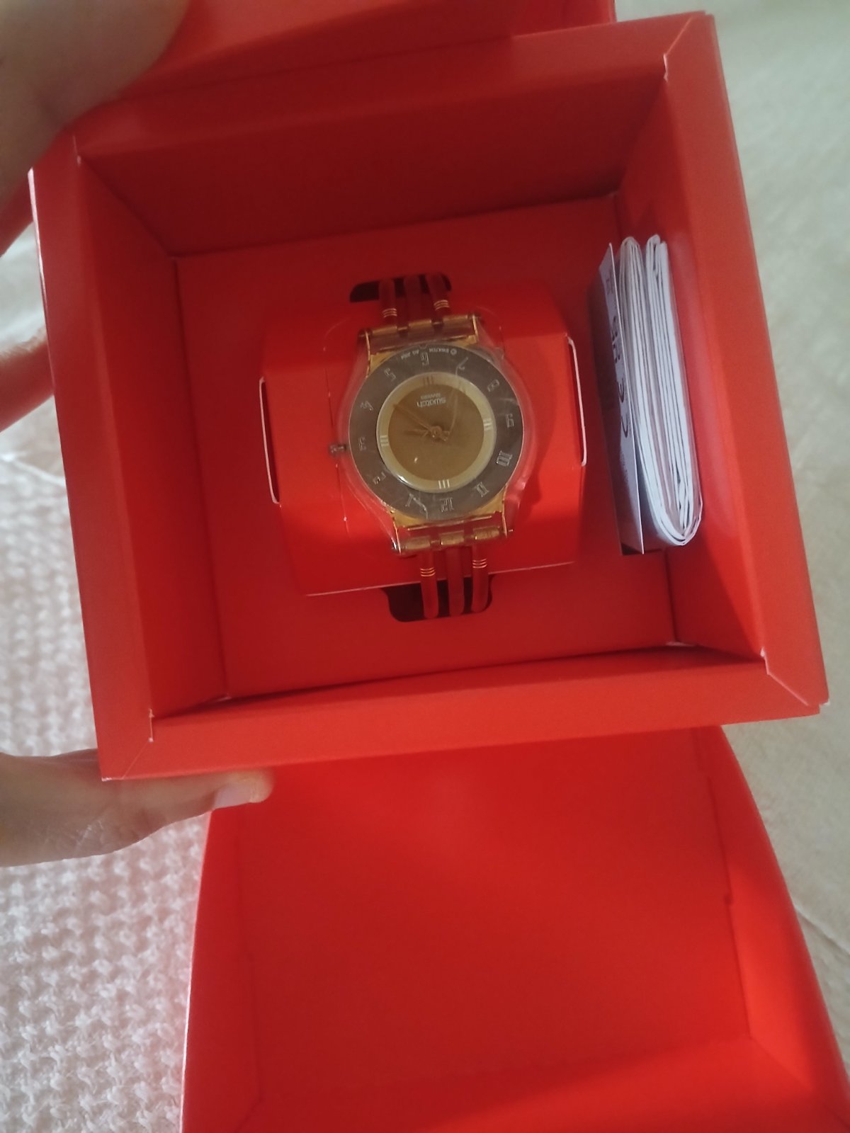 Montre marque swatch