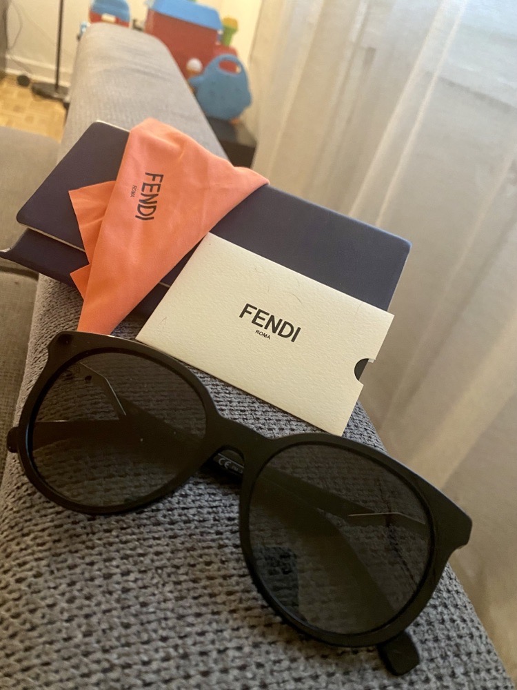 Lunettes solaires Fendi