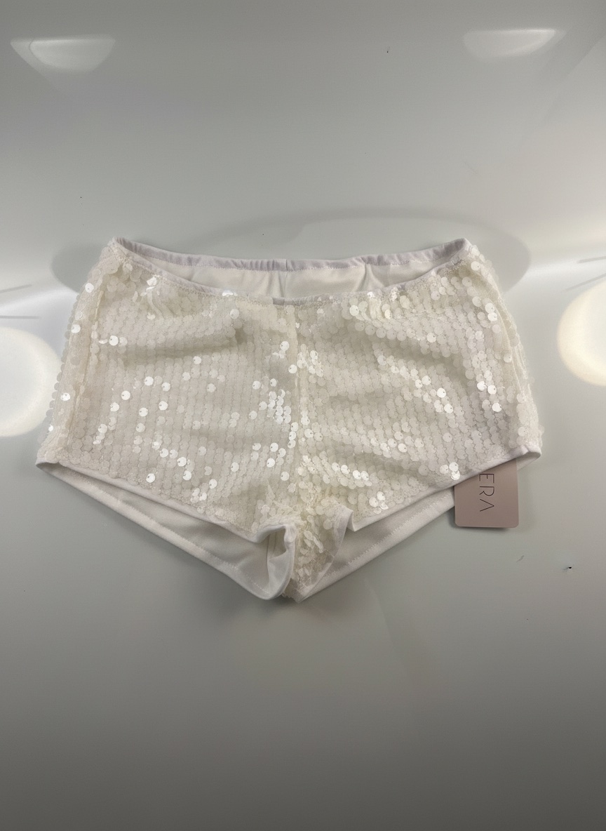 ✨ Short pailleté neuf avec étiquette ✨