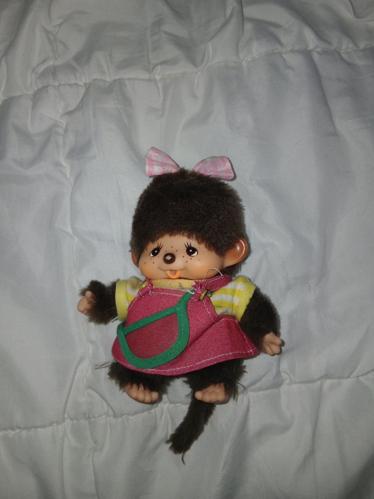 Poupée Monchhichi originale avec tenue rose