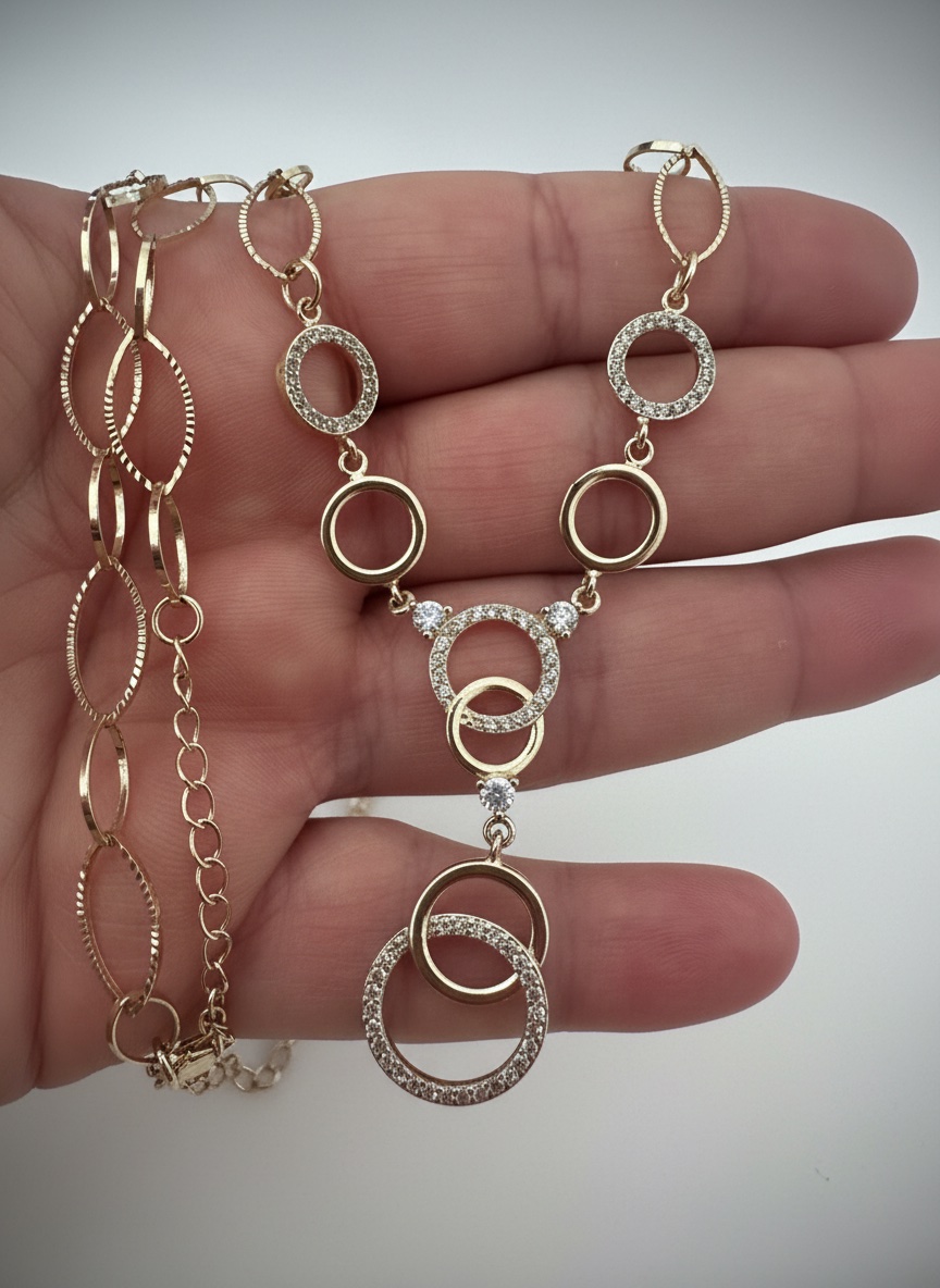 Collier plakior