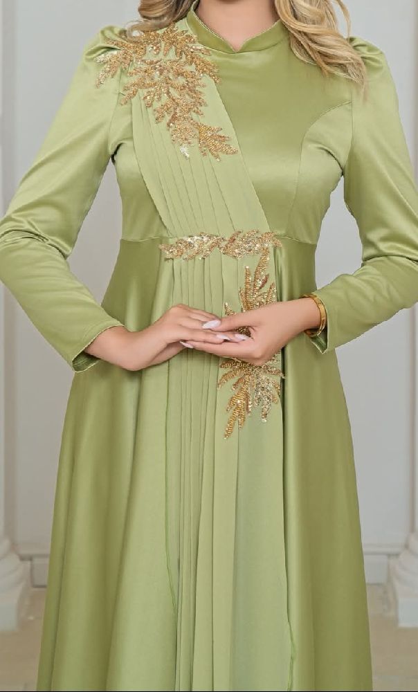 Robe soirée vert pistache 