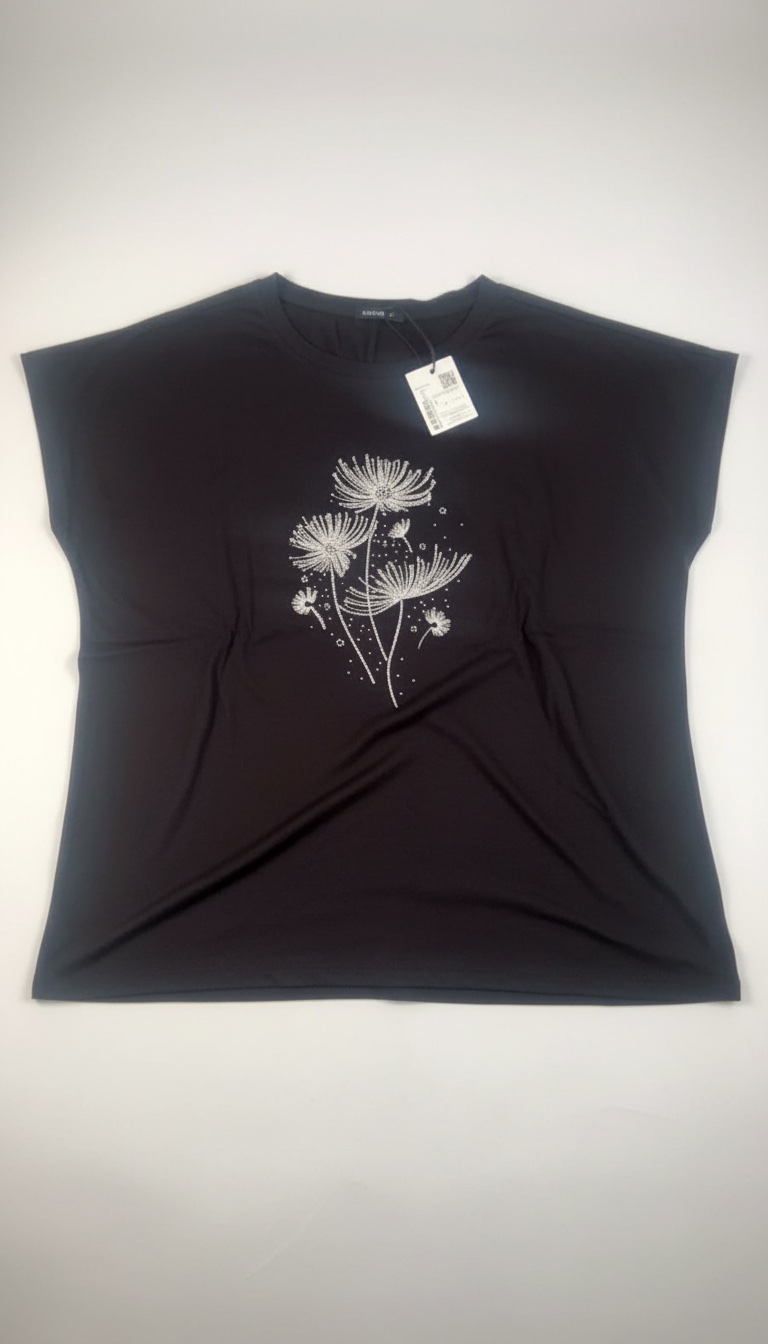 Pull noir avec motif brillant