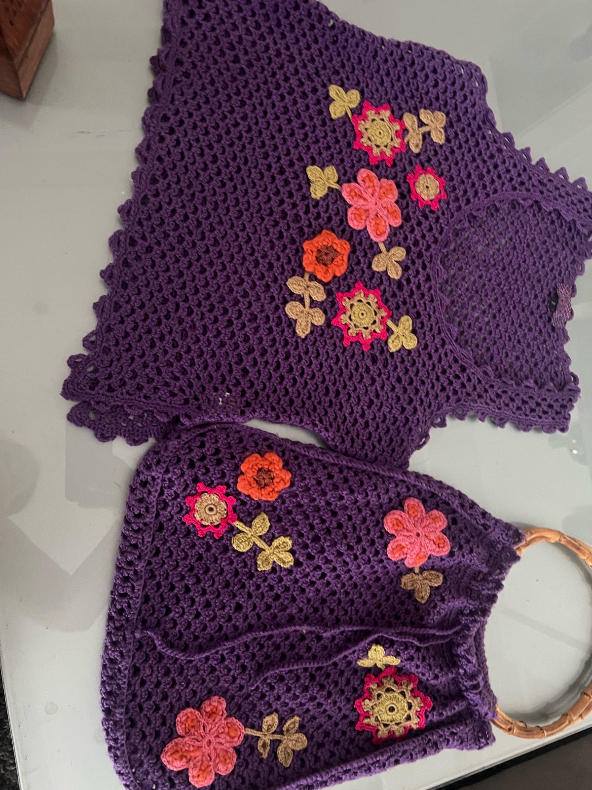 Pull et son sac en crochet
