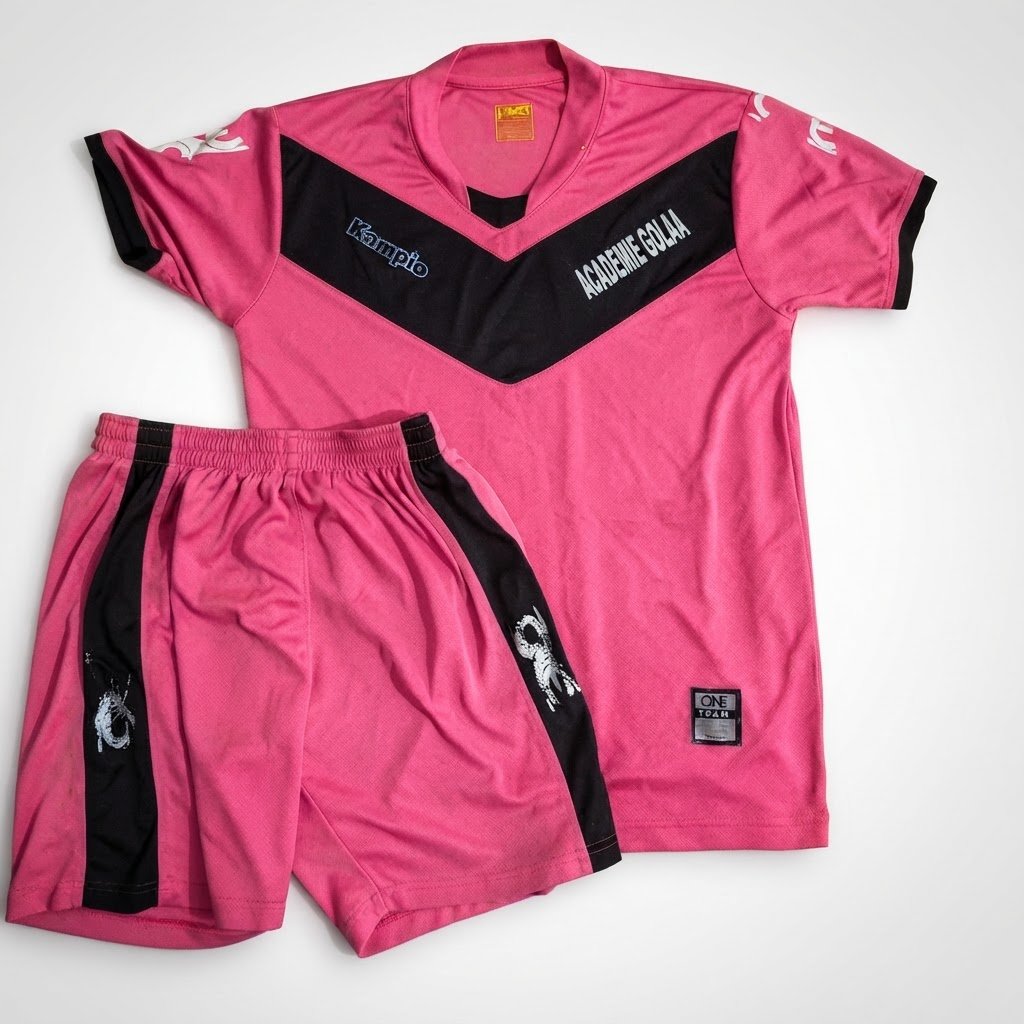 Maillot de sport rose distinctif