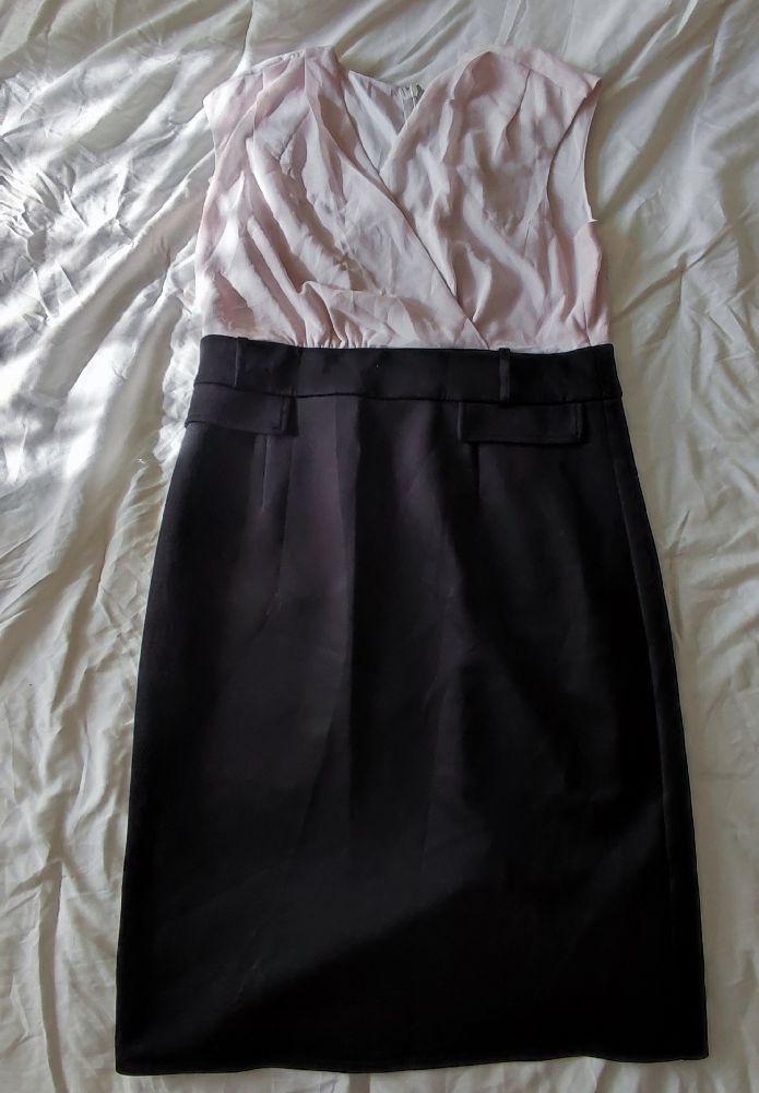 robe posé noir et rose poudré 