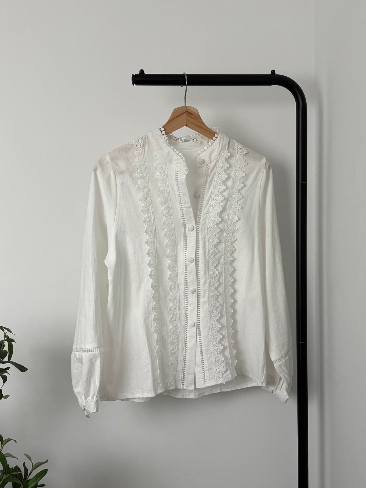 Très jolie chemise blanche
