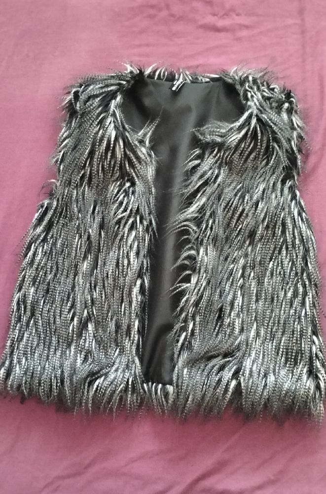 Gilet fausse fourrure 