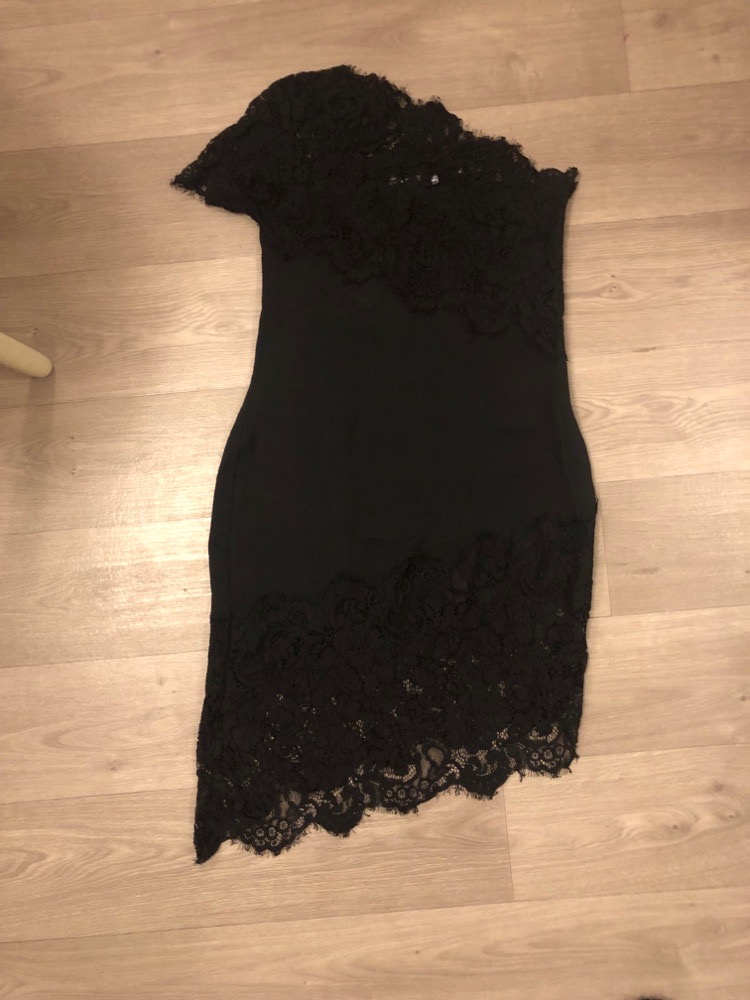 Robe asymetrique 