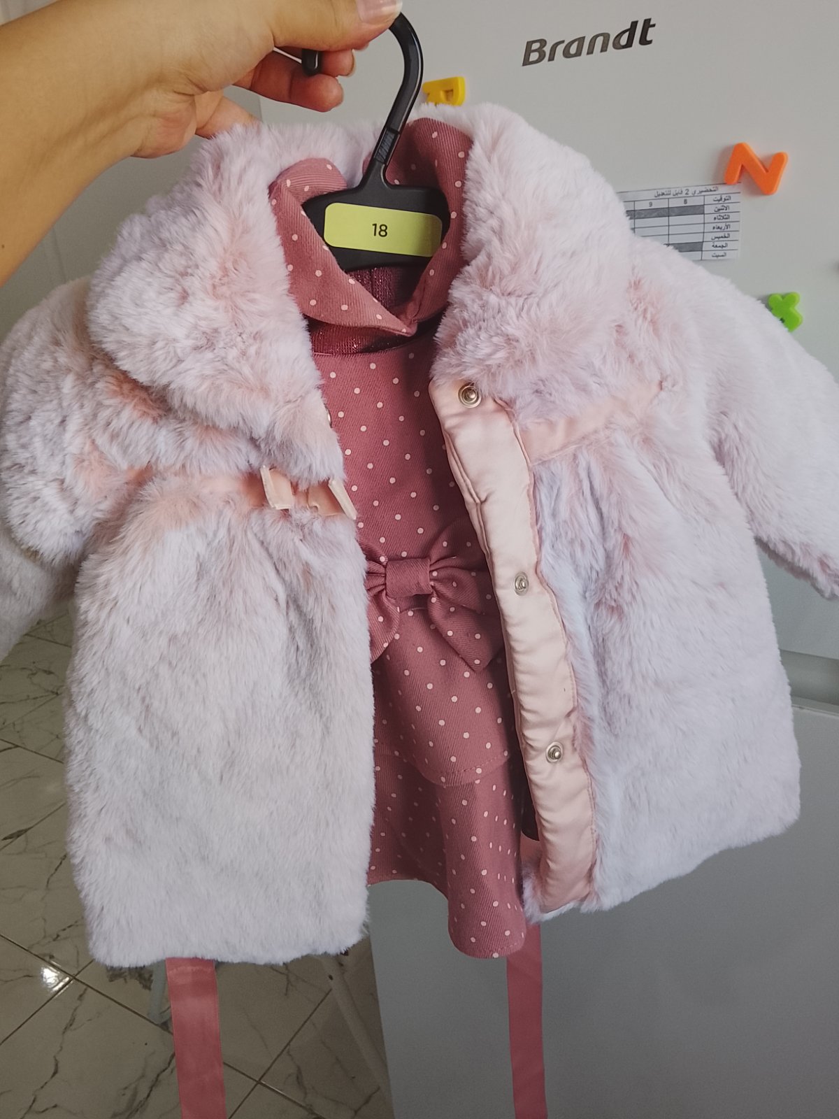 Robe bébé avec fourrure 