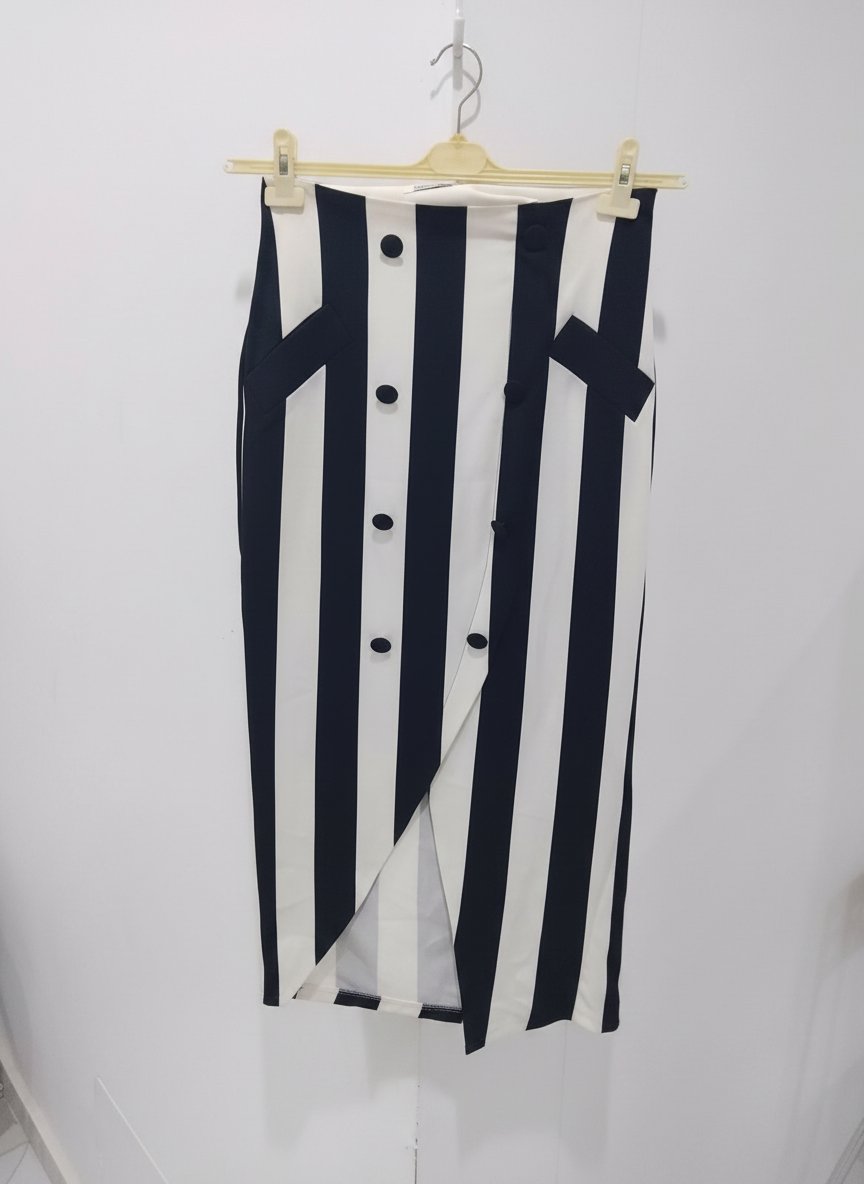 Jupe zebre avec zip