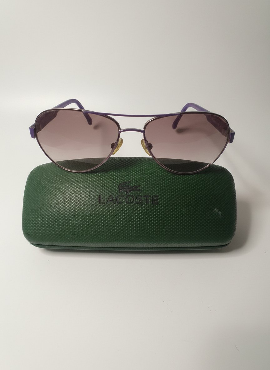 Lunette Lacoste