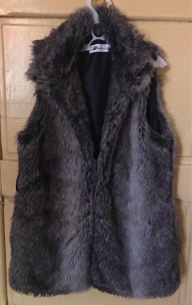 Manteau fourrure sans manches