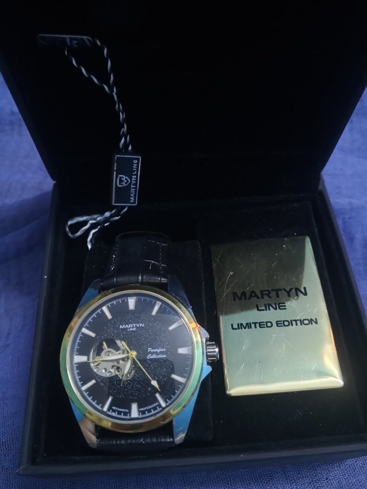  Une magnifique montre de la marque Martyn Line
