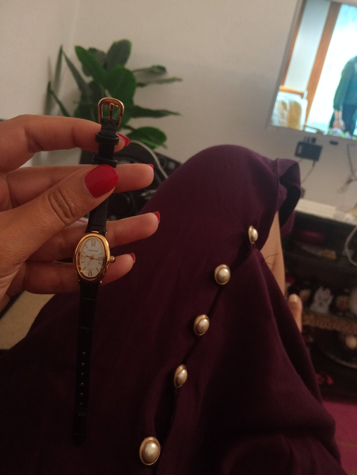 Old money cartier style watch