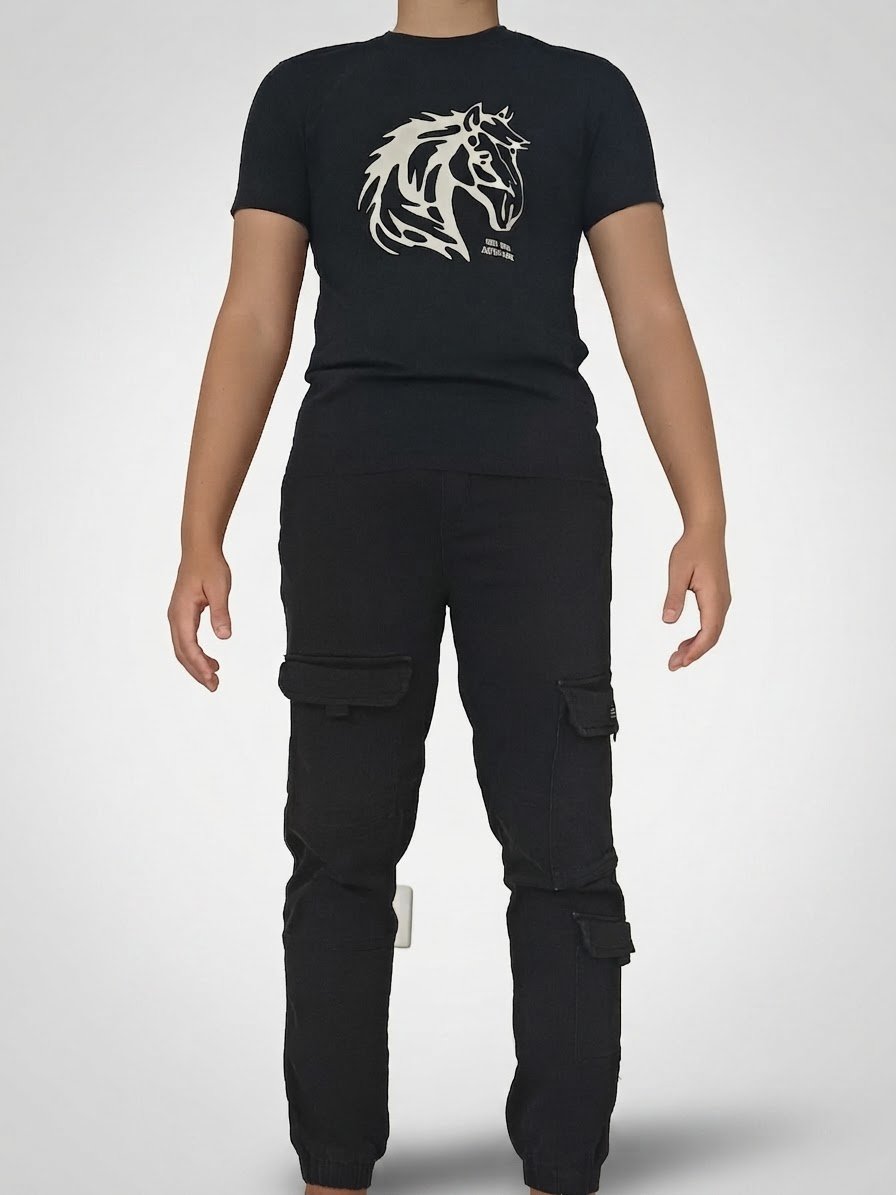Pantalon cargo et pulle noir