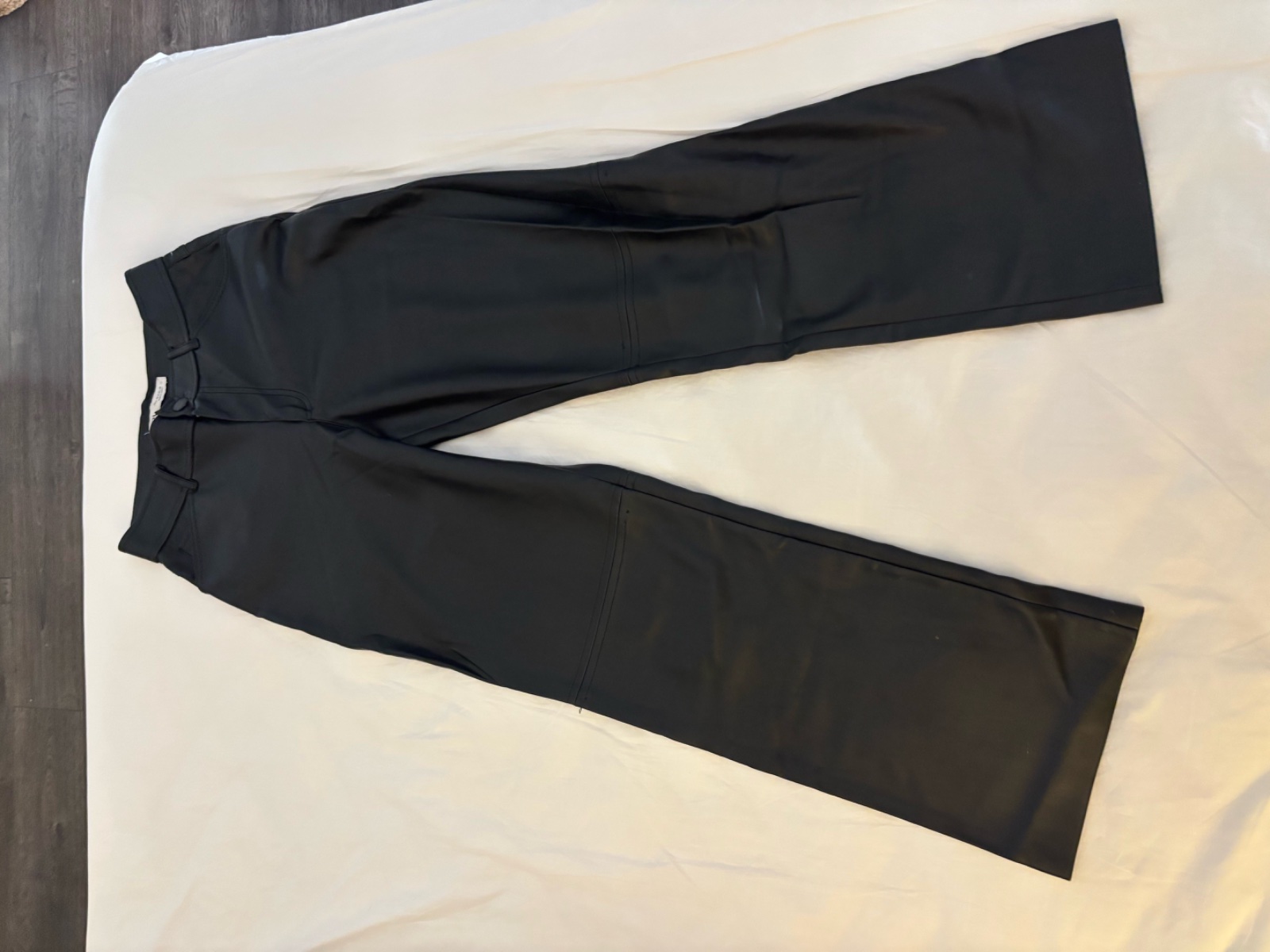 Pantalon en cuir zara