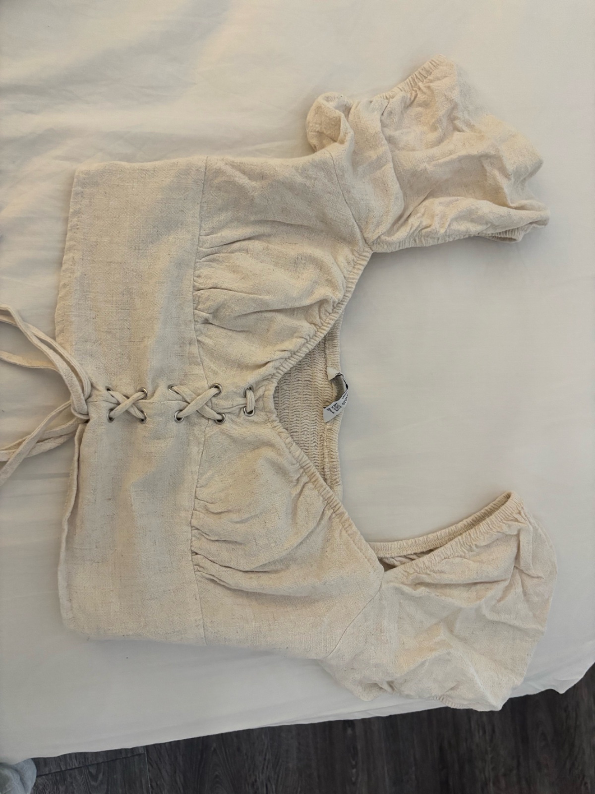 Top stradivarius avec noeuds